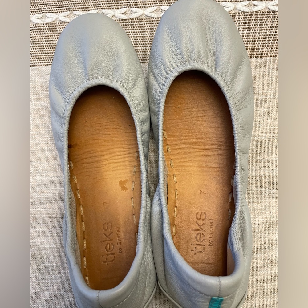 Grey Tieks size 7
